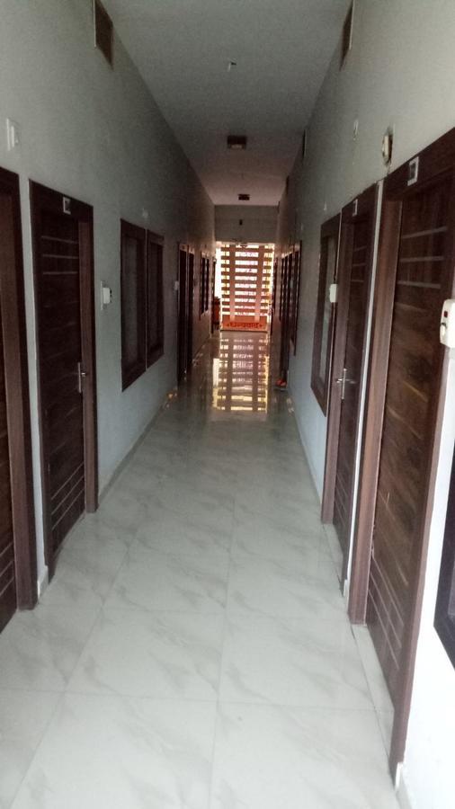 Hotel Tulsi Banda Экстерьер фото